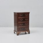 1514 3158 CHEST OF DRAWERS